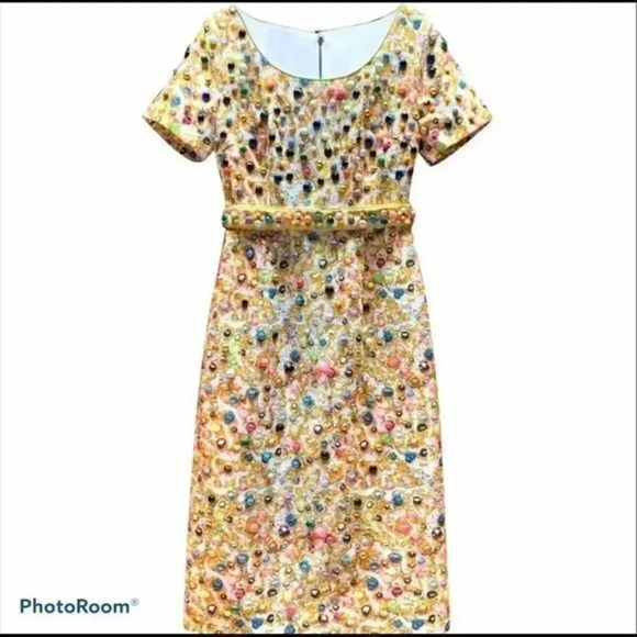 Beautiful  dress with stone - Picture 1 of 14